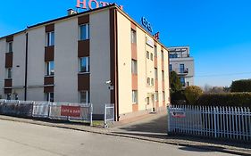 Hotel Eden 24H